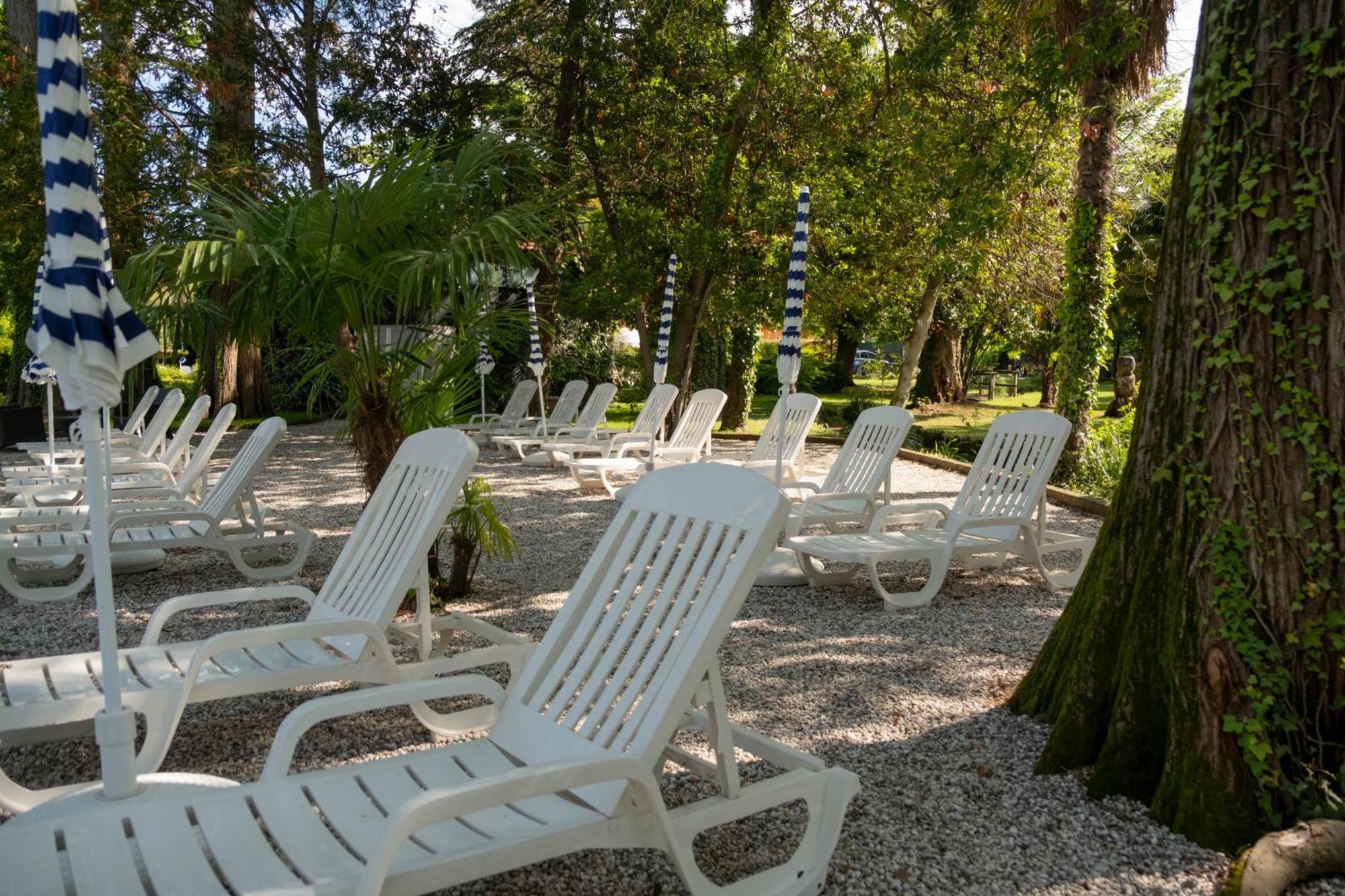 Hotel Vela D'Oro Dependence Бардоліно Екстер'єр фото